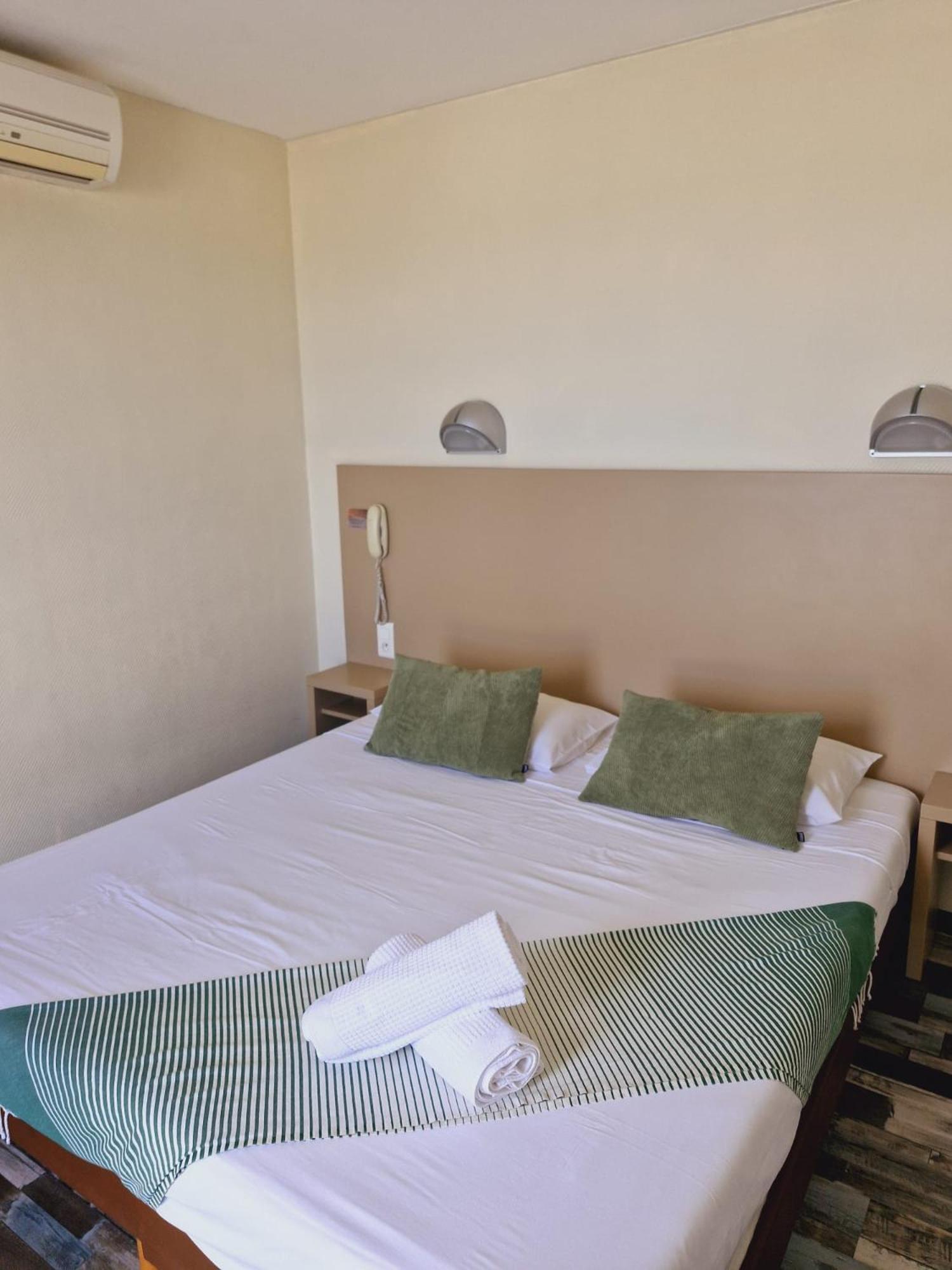 Hotel De La Plage - Barcares Le Barcarès Eksteriør billede